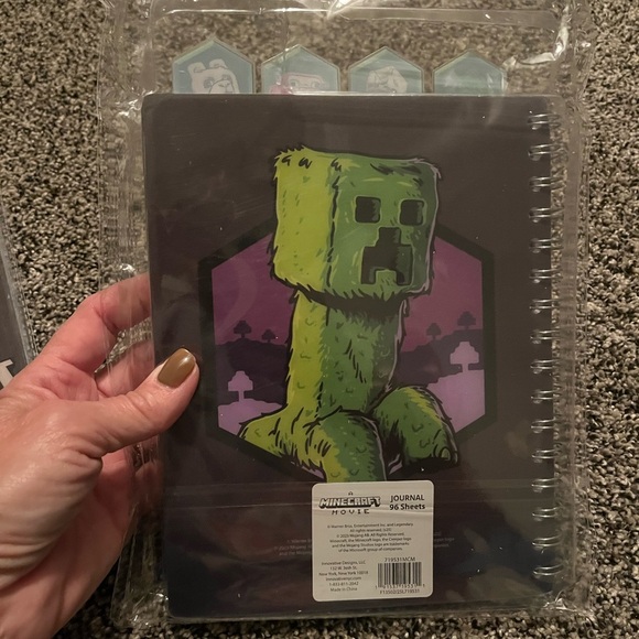 Minecraft notebook - Picture 2 of 2